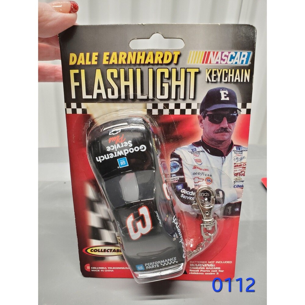 Dale Earnhardt #3 NASCAR Goodwrench Flashlight Keychain Collectible New Sealed